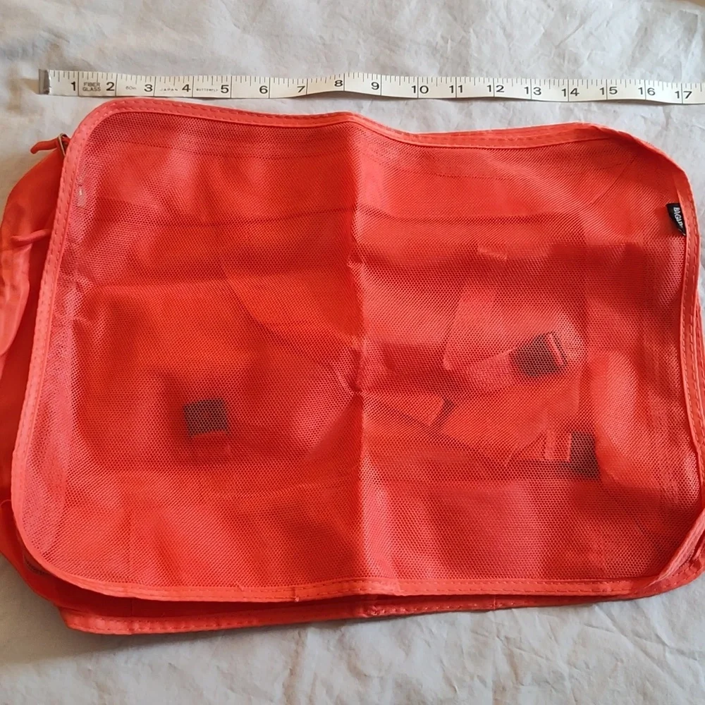 Packing Cubes Travel Bundle Collapsible Water Bottle & Silicone Bottle Covers - Picture 11 of 16